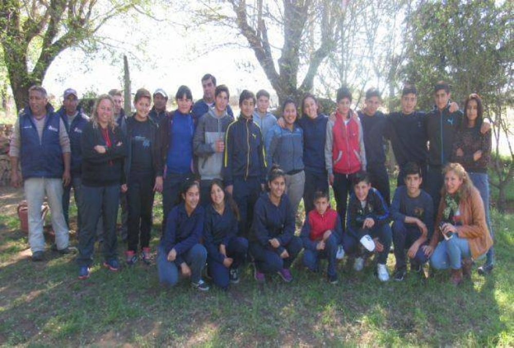 Inici� una nueva semana de educaci�n ambiental y forestaci�n en las escuelas de la provincia