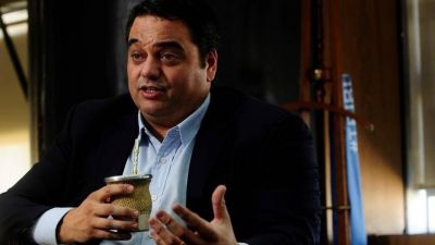 En se�al de paz, la conducci�n de la CGT en pleno recibe al ministro Jorge Triaca