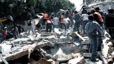 Confirman 217 muertos y da�os materiales por el potente terremoto en M�xico