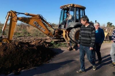 Avanza en Jaime Prats obra de red de agua potable