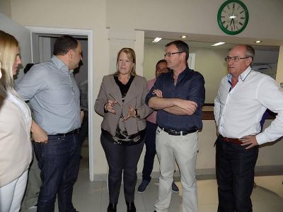 Stolbizer visit� la ciudad y apoy� el pedido de habilitaci�n de Policoop
