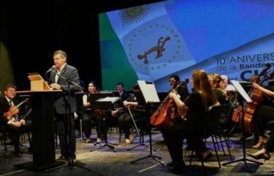 Peppo valor� la representaci�n de la Bandera del Chaco