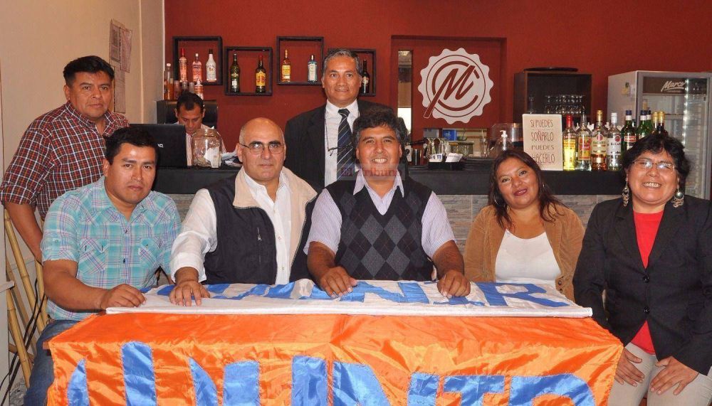 Presentaron la lista de candidatos a concejales y diputados por Unir