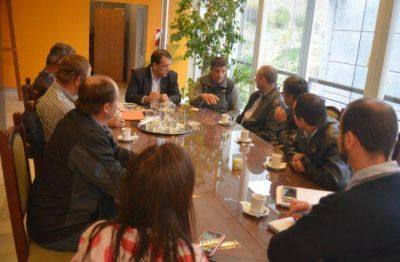 Con el apoyo del Gobierno, la comunidad menonita busca instalar una empresa l�ctea en el sur provincial