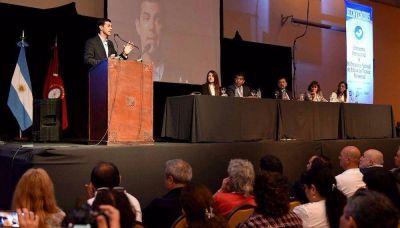 Urtubey se manifest� de acuerdo con las pr�cticas laborales para los estudiantes