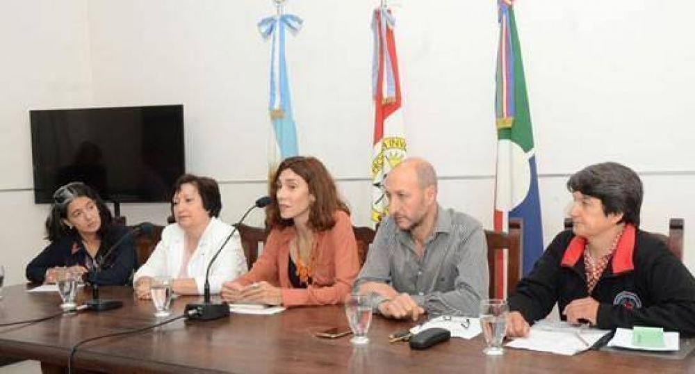 Entregaron m�s de 330 mil pesos del FAE