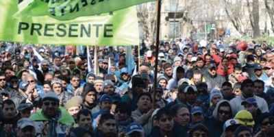 Para frenar la ley de ART, los gremios lanzaron su propio proyecto de salud laboral
