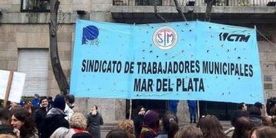 Municipales: Arroyo se habr�a comprometido a saldar horas extras adeudadas la pr�xima semana
