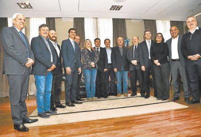 Los gobernadores del PJ ya arman una oposici�n para 2019 sin Cristina