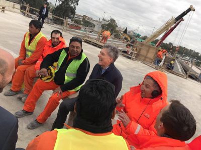 Macri vuelve a liderar la campa�a en provincia, empujado por el 