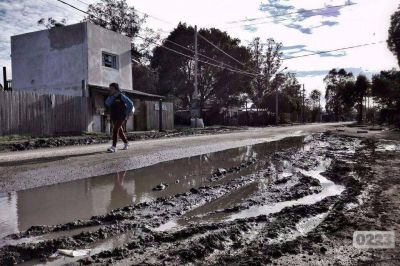 Vecinos del sur piden obras hidr�ulicas a Vidal: �Somos parte de la Provincia�