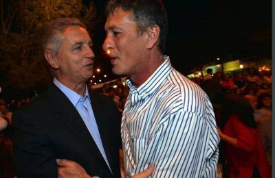 Las �obras electorales� enfrentan a Cornejo con intendentes del PJ