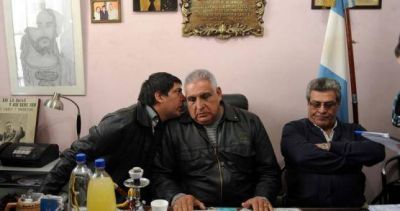 El Gobierno va por la intervenci�n de la Uocra La Plata
