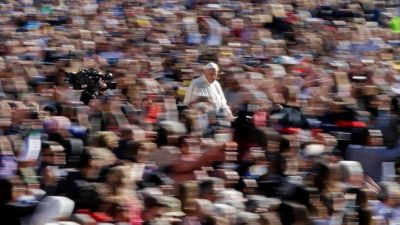 El Papa: la consolaci�n de Dios no divierte, es cierto, pero da paz