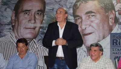 Respaldo de Rub�n Rivarola a candidatos mendiete�os