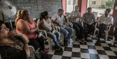 El gobierno provincial niega despidos y 