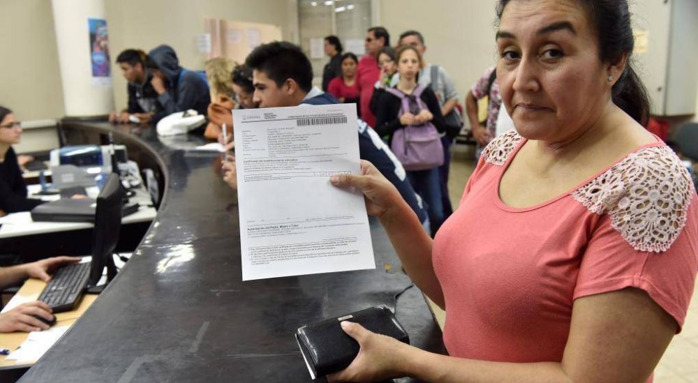 Informan que hay 477 mil pobres en el Gran C�rdoba