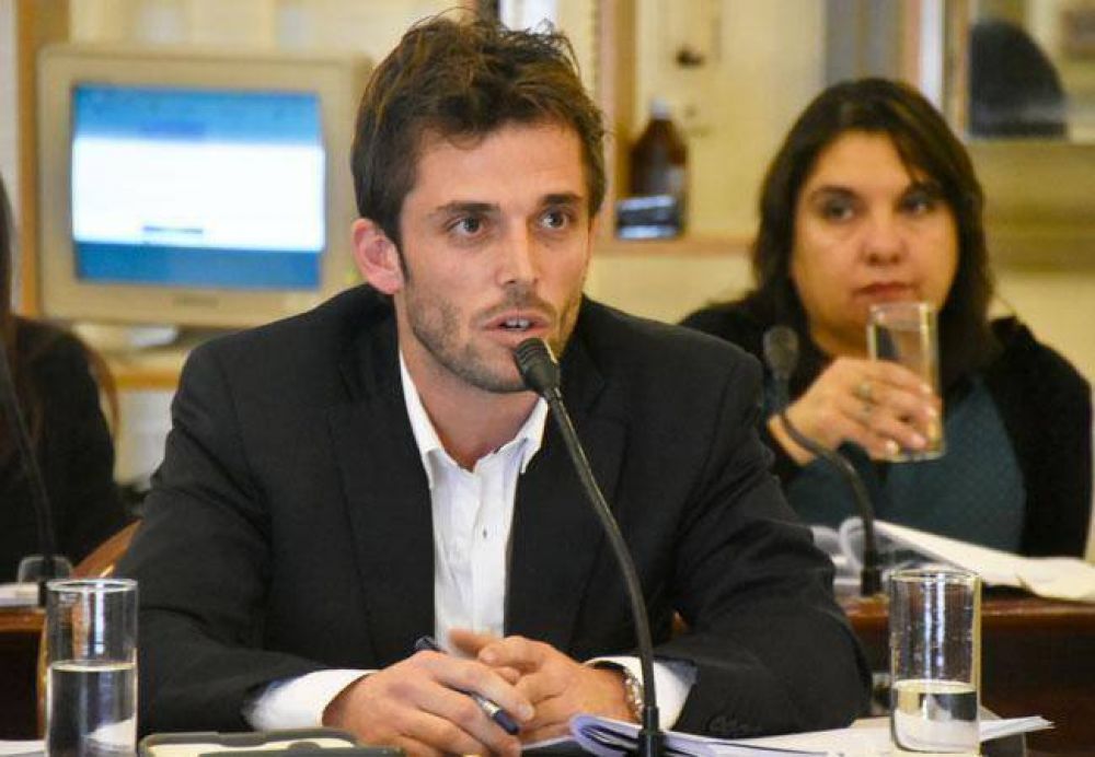 �No pedimos que la obra se deje de lado�
