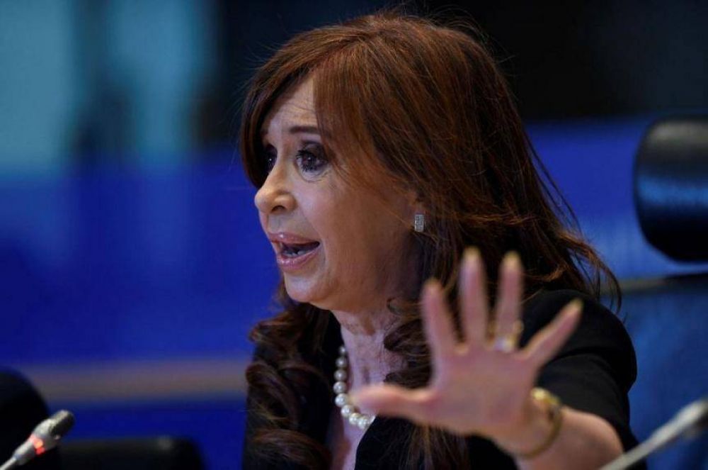 CFK desoye el pedido del interior y manda al resto de los candidatos a patear los pagos chicos
