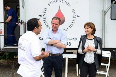 San Fernando presente en la campa�a de donaci�n de sangre de UdeSA