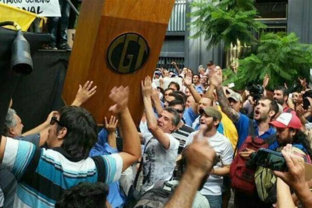 Gremialistas en la mira: Afirman que el nivel de confianza en los sindicatos es baj�simo