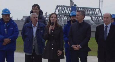 Vidal a lo CFK y Macri a lo Randazzo en Villa Fiorito