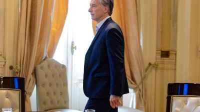 Macri apunta a una suba de salarios del 9 al 11% en 2018