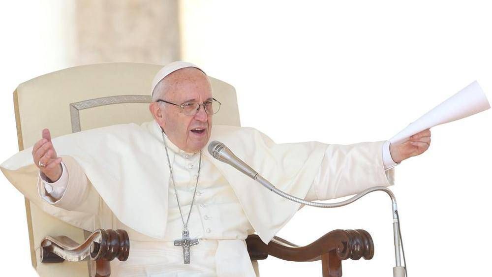 El Papa: acojamos a los migrantes con los brazos abiertos