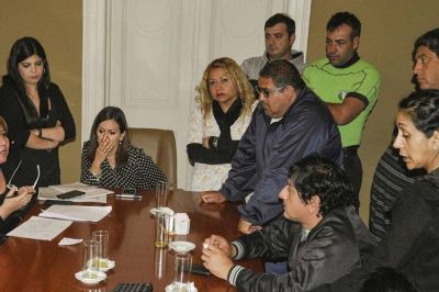 Jalil acord� con los trabajadores varias mejoras laborales