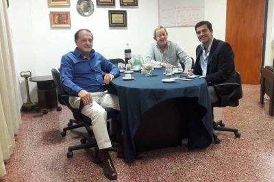 Urtubey no descansa, contin�a dando clases en la UNSa