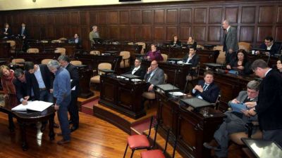 Seguridad: pelea pol�tica y pr�rroga de la emergencia
