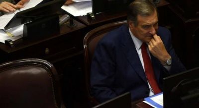 Rozas justific� el portazo: 