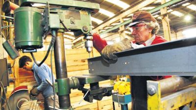 Sangr�a de empleos en la industria