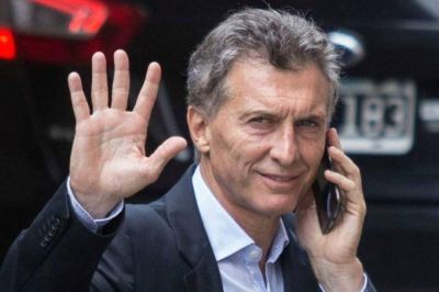 Inquietante denuncia de Cristina: el Gobierno planea un espionaje masivo a trav�s de los celulares