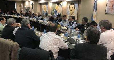 Las 62 desaf�an a la CGT y ver�n el Confederal desde un despacho oficial