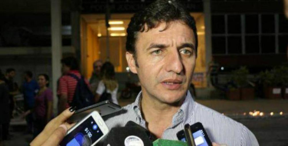 Descarado: Roberto Snchez confiesa que en caso de ganar no asumir como diputado