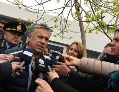 Cornejo concursar� 42 cargos para ingresar al Estado