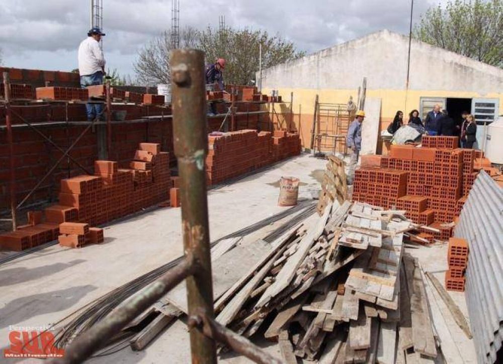 Arranc� la obra de ampliaci�n de la Escuela Primaria 65 en Bernal