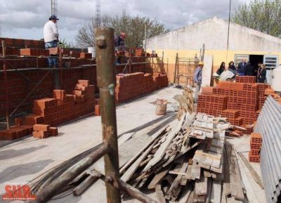 Arranc� la obra de ampliaci�n de la Escuela Primaria 65 en Bernal