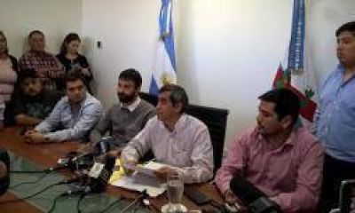 Para Paredes y Alvarez �no tiene validez� la sesi�n del Concejo