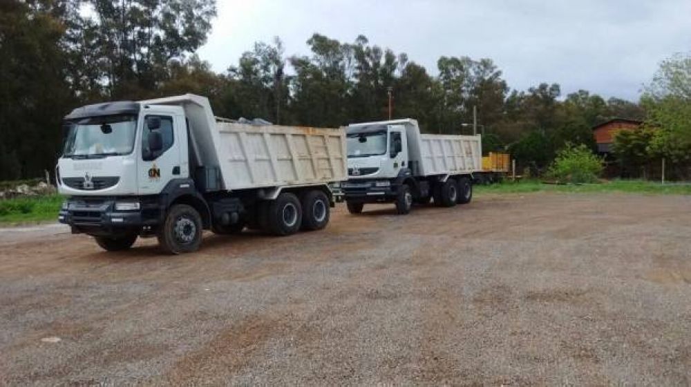 Llegaron las primeras m�quinas y comienza la obra hidr�ulica de La Emilia
