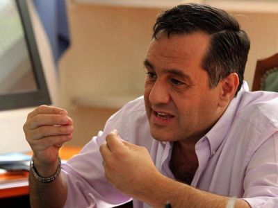 Finocchiaro calific� a los gremios docentes como �reaccionarios al cambio�