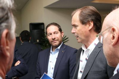 Bordet anunci� la construcci�n de 500 viviendas 