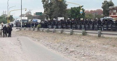 Violenta represin a los trabajadores del Ingenio Ledesma