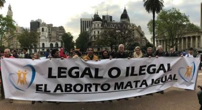 Gran Marcha por la Vida re�ne a miles en Argentina