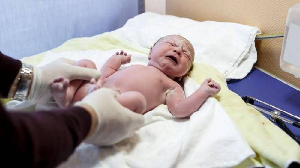 En el hospital del Ni�o Jes�s se har�n implantes cocleares a beb�s