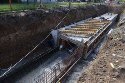 Ejecutan un plan de agua potable en Ezeiza