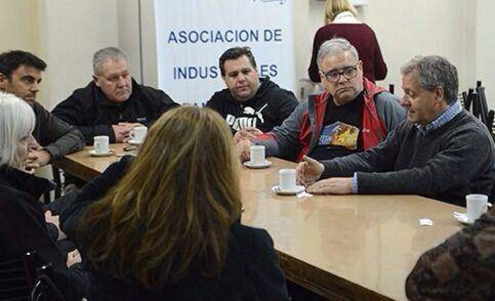 Artime: �El Estado debe retomar con fuerza la ense�anza de oficios�