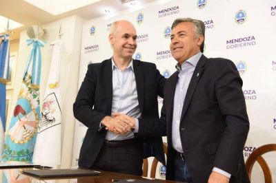 Larreta viaj� a Mendoza y se reuni� con el gobernador radical