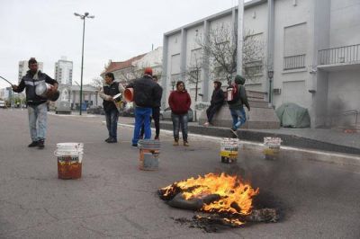 El intendente Altolaguirre denunci� a los lavacoches